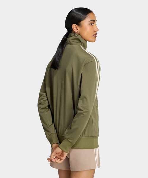 adidas(アディダス)の「ファイヤーバード トラックトップ ルーズ / ジャージ / トラックジャケット / アディダスオリジナルス adidas Originals(ジャージ・レディース・カーキ・X-SMALL/LARGE/MEDIUM/SMALL/X-LARGE/XX-LARGE)」の2枚目の写真