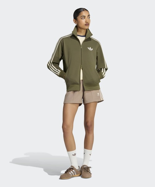 adidas(アディダス)の「ファイヤーバード トラックトップ ルーズ / ジャージ / トラックジャケット / アディダスオリジナルス adidas Originals(ジャージ・レディース・カーキ・X-SMALL/LARGE/MEDIUM/SMALL/X-LARGE/XX-LARGE)」の5枚目の写真