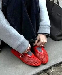 Mesh strap shoes