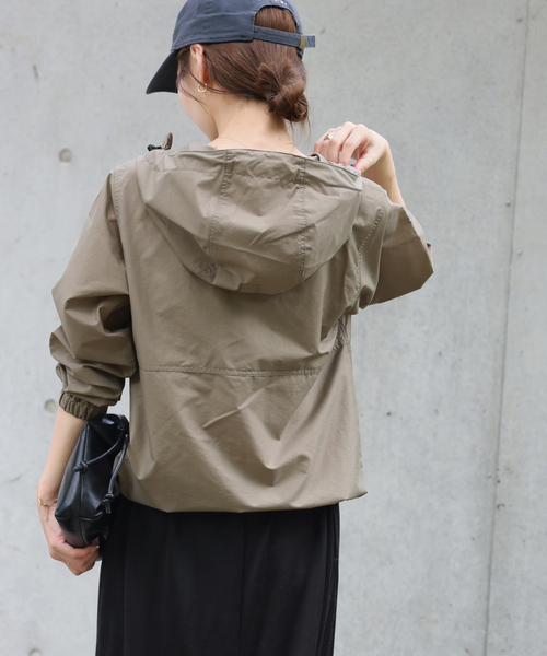 JOURNAL STANDARD relume(ジャーナルスタンダード レリューム)の「撥水【THE NORTH FACE】 コンパクトジャケット:NPW72530(マウンテンパーカー・レディース・ベージュ・SMALL)」の11枚目の写真