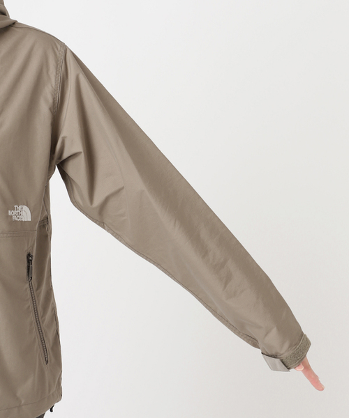 JOURNAL STANDARD relume(ジャーナルスタンダード レリューム)の「撥水【THE NORTH FACE】 コンパクトジャケット:NPW72530(マウンテンパーカー・レディース・ベージュ・SMALL)」の16枚目の写真