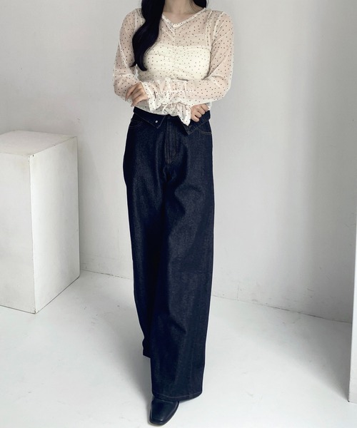 SOELA(ソエラ)の「フロッキードットトップス(Tシャツ/カットソー・レディース・ブラック×ホワイト/ホワイト×ブラック・FREE)」の10枚目の写真