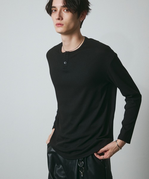 DAZE（デイズ）の「サーマル ヘンリーネック ロングスリーブTシャツ（Tシャツ/カットソー・メンズ・グレー/ブラック・SMALL/MEDIUM/LARGE/X-LARGE）」の17枚目の写真