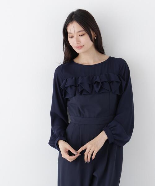 NATURAL BEAUTY BASIC(ナチュラルビューティーベーシック)の「ボリュームフリルオールインワン(サロペット/オーバーオール・レディース・ネイビー/ライトグリーン・フリ-)」の7枚目の写真
