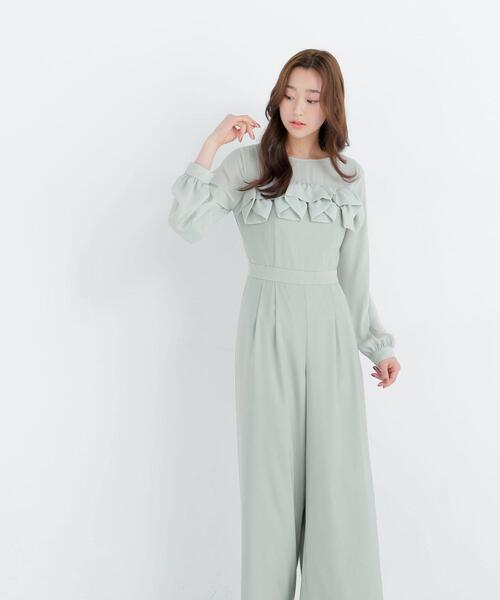 NATURAL BEAUTY BASIC(ナチュラルビューティーベーシック)の「ボリュームフリルオールインワン(サロペット/オーバーオール・レディース・ネイビー/ライトグリーン・フリ-)」の16枚目の写真