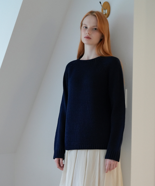 VLETI(ブレッティ)の「Boat Neck Basic Knit (Navy)(ニット/セーター・レディース・ネイビー・FREE)」の1枚目の写真