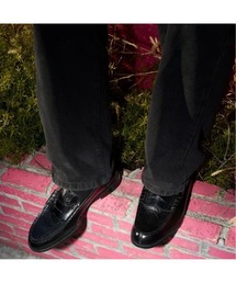 The Kenford Fineshoes（ケンフォードファインシューズ）の「EMBOSSED LOAFERS BLACK BLACK PAISLEY（ローファー）」