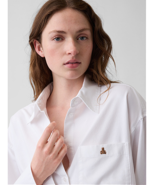GAP(ギャップ)の「オーガニックコットン オーバーサイズ クロップド オックスフォードシャツ(シャツ/ブラウス・レディース・ピンク/ホワイト系その他2/ブルー・XS/S/M/XXS/L)」の2枚目の写真