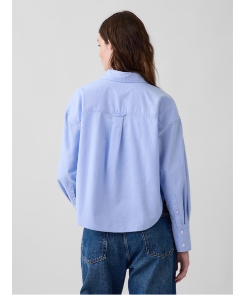 GAP(ギャップ)の「オーガニックコットン オーバーサイズ クロップド オックスフォードシャツ(シャツ/ブラウス・レディース・ピンク/ホワイト系その他2/ブルー・XS/S/M/XXS/L)」の10枚目の写真