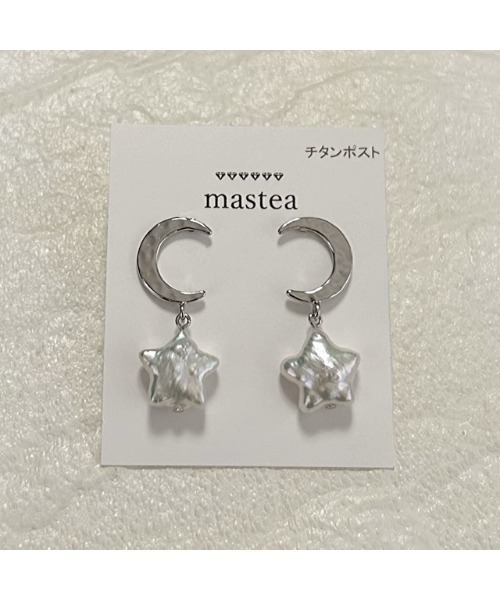 tone(トーン)の「【mastea】チタン/メタルムーン×淡水パールスターピアス(MA)(ピアス(両耳用)・レディース・シルバー/ゴールド・FREE)」の1枚目の写真