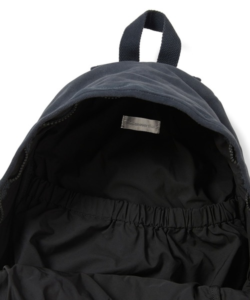 thisisneverthat(ディスイズネバーザット)の「Overdyed Canvas Daypack(バックパック/リュック・メンズ・ベージュ/チャコール・FREE)」の5枚目の写真