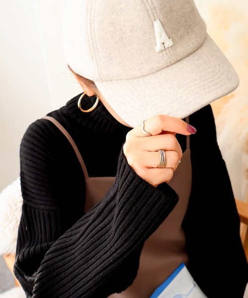NYLAUS(ナイラス)の「【SG】タートルネック ニット プルオーバー(ニット/セーター・レディース・ベージュ/ブルー/ブラック/チャコールグレー・M)」の10枚目の写真