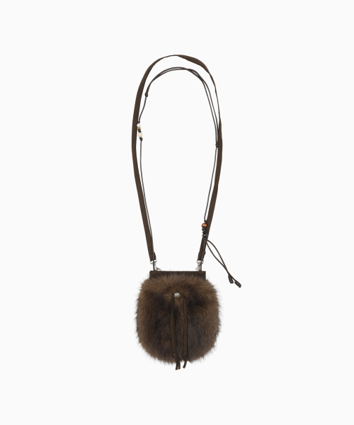 OHESHIO（オヘシオ）の「BEADS FUR MINI BAG, BROWN（ショルダーバッグ・レディース・その他・FREE）」の2枚目の写真