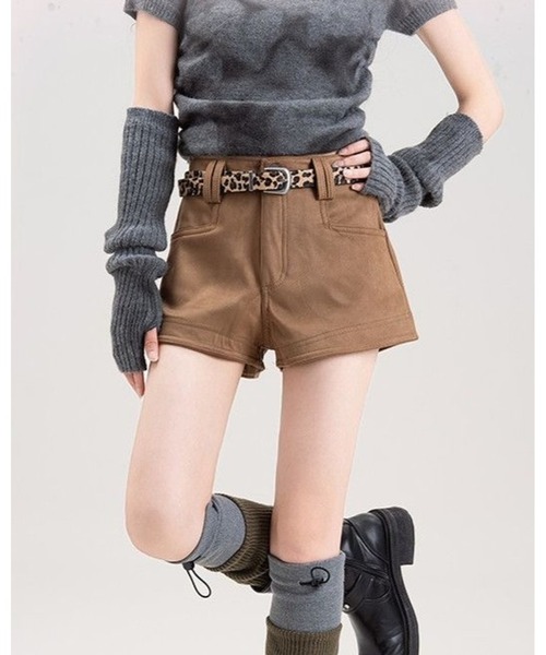 inst.ALL(インストール)の「レオパードベルト付きフェイクスエードショートパンツ(その他パンツ・レディース・ベージュ/モカ/ブラック・S/L/M)」の6枚目の写真