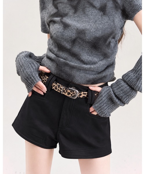 inst.ALL(インストール)の「レオパードベルト付きフェイクスエードショートパンツ(その他パンツ・レディース・ベージュ/モカ/ブラック・S/L/M)」の11枚目の写真