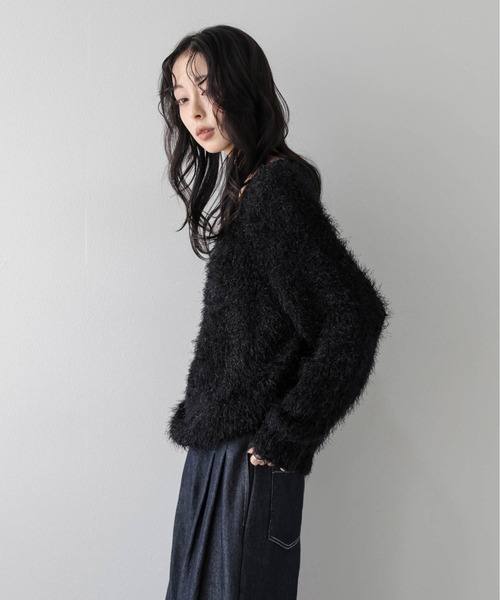 AMELY(エミリー)の「ラメミックスシャギーニットトップス/ふんわり/着映え(ニット/セーター・レディース・グレー/ブラック/ベージュ・フリー)」の5枚目の写真