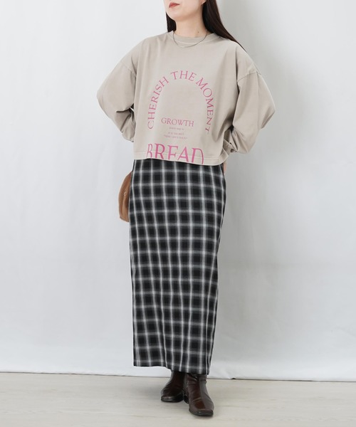 LUCA/LADY LUCK LUCA(ルカ/レディラックルカ)の「LC/LLL ピグメントロゴロンT(Tシャツ/カットソー・レディース・ブラウン/パープル/オフホワイト/グレー・FREE)」の19枚目の写真