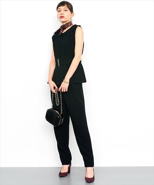 ADAM ET ROPE'（アダムエロペ）の「ドビーダブルクロスロンパース（つなぎ/オールインワン・レディース・マスタード/ブラック・36/38）」の15枚目の写真