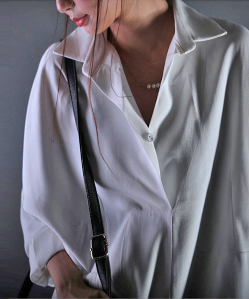 antiqua(アンティカ)の「デザインシャツトップス(シャツ/ブラウス・レディース・ホワイト・M)」の5枚目の写真