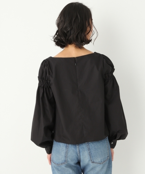 A part by(アパートバイ)の「Cフリルパフソデブラウス 751529 (シャツ/ブラウス・レディース・ブラック/ホワイト・FREE)」の8枚目の写真