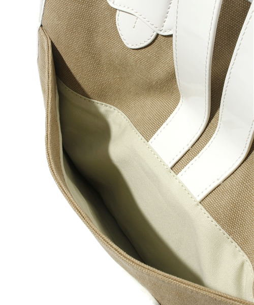 NANO universe（ナノユニバース）の「LBOD/Zelig Tote     Large Canvas（トートバッグ・レディース・ベージュ/ブラック・FREE）」の7枚目の写真