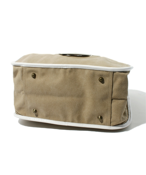 NANO universe（ナノユニバース）の「LBOD/Zelig Tote     Large Canvas（トートバッグ・レディース・ベージュ/ブラック・FREE）」の8枚目の写真