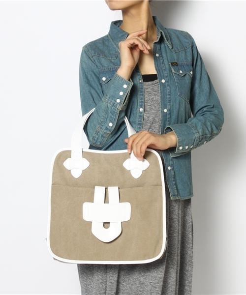 NANO universe（ナノユニバース）の「LBOD/Zelig Tote     Large Canvas（トートバッグ・レディース・ベージュ/ブラック・FREE）」の10枚目の写真