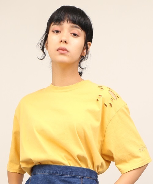 PUNYUS（プニュズ）の「クラッシュTシャツ（Tシャツ/カットソー・レディース・ワイン/ピンク/マスタード/スミクロ/ホワイト/ブラック・3/4）」の5枚目の写真