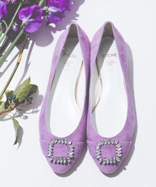 PICHE ABAHOUSE（ピシェ アバハウス）の「fluffy fitビジューバックルパンプス（パンプス・レディース・ピンク/グリーン/その他/ブラック/パープル・38/39/35/36/37/40/34）」の4枚目の写真
