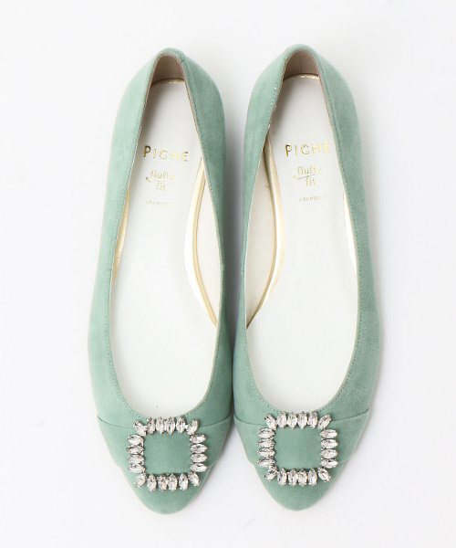 PICHE ABAHOUSE（ピシェ アバハウス）の「fluffy fitビジューバックルパンプス（パンプス・レディース・ピンク/グリーン/その他/ブラック/パープル・38/39/35/36/37/40/34）」の3枚目の写真