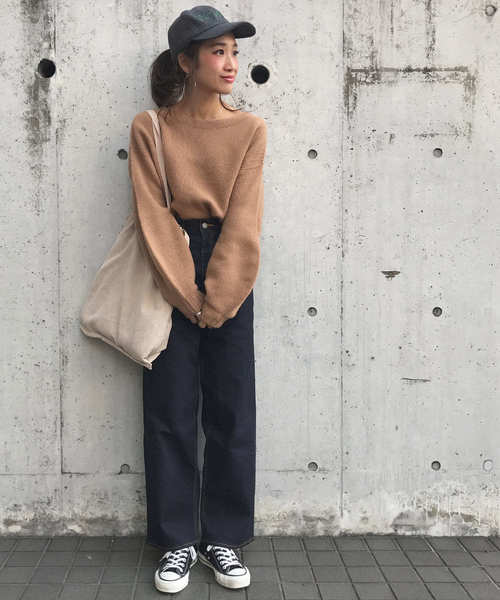 STUDIOUS（ステュディオス）の「【WEARISTA yan コラボ】袖パフスリーブニット（ニット/セーター・レディース・オフホワイト/ブラウン系その他/ワインレッド・FREE）」の3枚目の写真