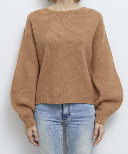 STUDIOUS（ステュディオス）の「【WEARISTA yan コラボ】袖パフスリーブニット（ニット/セーター・レディース・オフホワイト/ブラウン系その他/ワインレッド・FREE）」の9枚目の写真