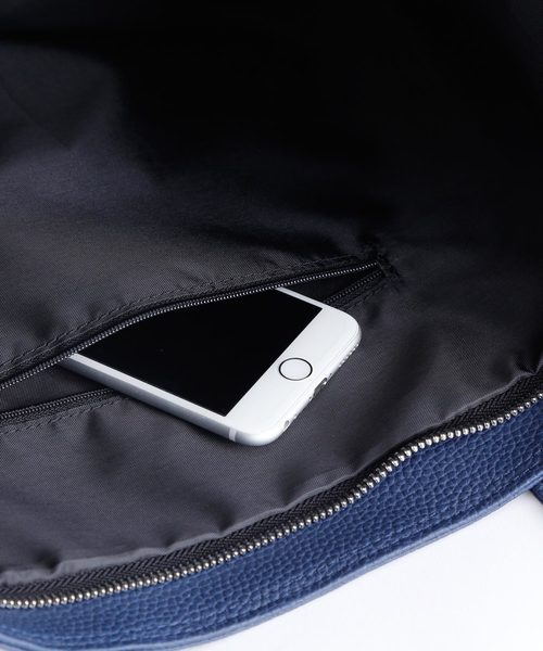 MONO-MART(モノマート)の「BASIC NEOLEATHER TOTEBAG/PVCレザートートバッグ(トートバッグ・メンズ・ブラック/ベージュ/ネイビー/アイボリー/キャメル/チャコール・FREE)」の11枚目の写真