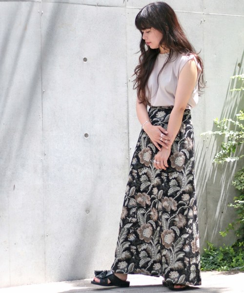 CITYSHOP(シティーショップ)の「【bench】 BENSAN-D TUSSEL(サンダル・レディース・ブラック/ブラウン・S/M)」の3枚目の写真