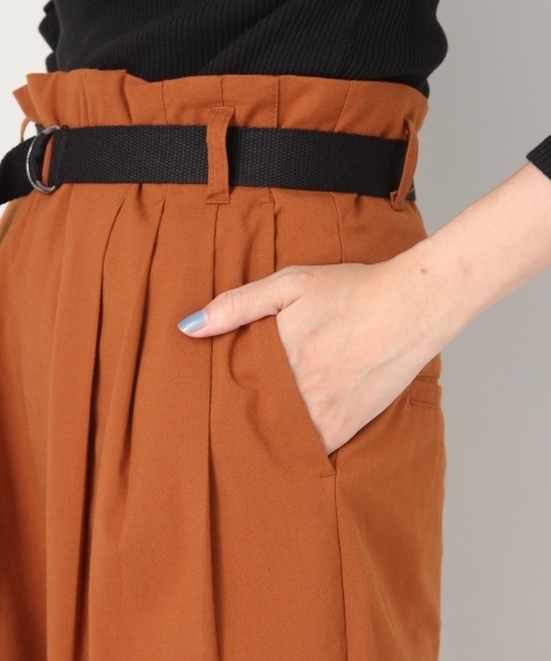 LOWRYS FARM（ローリーズファーム）の「ベルトツキハイウエストパンツ 804552（その他パンツ・レディース・ベージュ/ブラウン・FREE）」の8枚目の写真