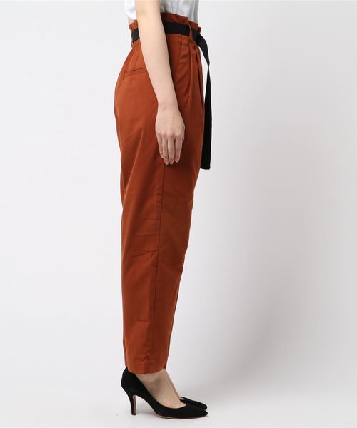 LOWRYS FARM（ローリーズファーム）の「ベルトツキハイウエストパンツ 804552（その他パンツ・レディース・ベージュ/ブラウン・FREE）」の3枚目の写真