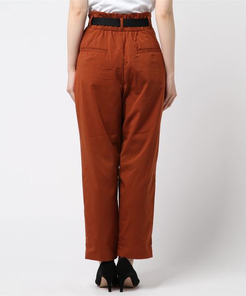 LOWRYS FARM（ローリーズファーム）の「ベルトツキハイウエストパンツ 804552（その他パンツ・レディース・ベージュ/ブラウン・FREE）」の4枚目の写真