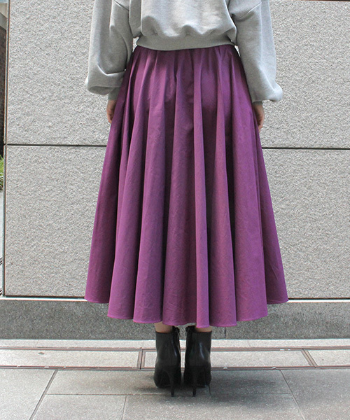 RANDA（ランダ）の「フレアマキシスカート（スカート・レディース・パープル/ネイビー/ブラウン/レッド・1/0）」の6枚目の写真