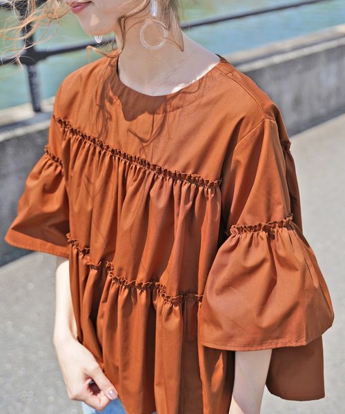 reca（レカ）の「ティアードボリュームブラウス（シャツ/ブラウス・レディース・ホワイト/ブラック/ベージュ/テラコッタ・M）」の13枚目の写真