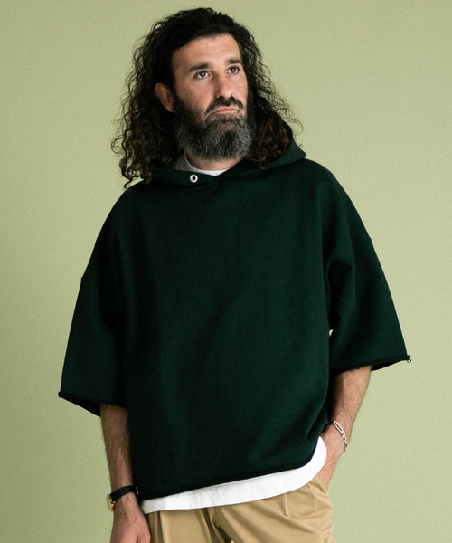 UNITED TOKYO(ユナイテッドトウキョウ)の「ハード裏毛ハーフスリーブパーカー(パーカー・メンズ・グリーン/ネイビー/サックスブルー・1/2/3)」の2枚目の写真