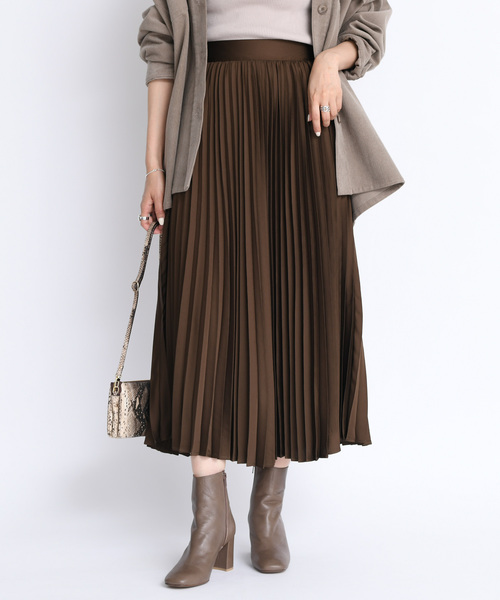 DouDou（ドゥドゥ）の「プリーツサテンスカート（スカート・レディース・ブラウン/ベージュ/ピンク/キャメル/サックスブルー・FREE）」の2枚目の写真