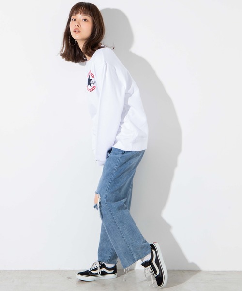 CONVERSE(コンバース)の「WEGO/コンバースサガラ刺繍プルオーバー(スウェット・メンズ・ホワイト/ブラック/ピンク/ホワイト系その他/ブラック系その他・MEDIUM/LARGE/X-LARGE)」の11枚目の写真