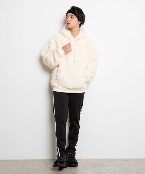 WEGO(ウィゴー)の「WEGO/シャギーボアプルパーカー(パーカー・メンズ・ブラック/オフホワイト/ライトベージュ・SMALL/MEDIUM/LARGE)」の9枚目の写真