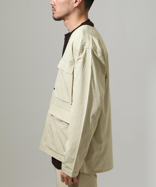 ZIP FIVE（ジップファイブ）の「【ZIP FIVE】【撥水加工】 ノーカラーフラップ　フッシングジャケットブルゾン（ノーカラージャケット・メンズ・ブラック/ベージュ/グリーン/アイボリー/オリーブ/ネイビー/ブラウン・MEDIUM/LARGE/X-LARGE）」の10枚目の写真