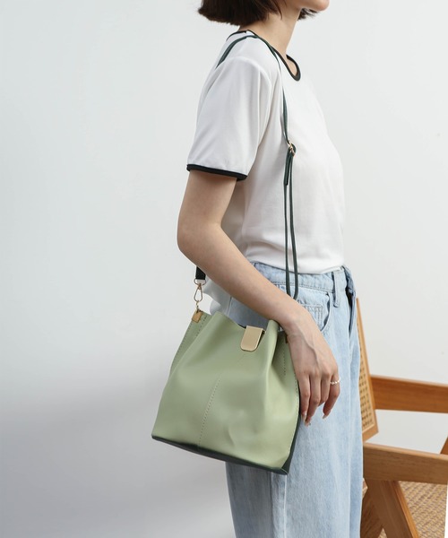 TABI PAL（タビパル）の「【TABI PAL】ニューレザー ショルダーバッグ（ショルダーバッグ・レディース・ブラック/グリーン/アイボリー・FREE）」の13枚目の写真