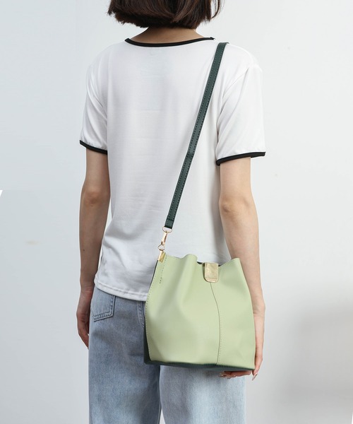 TABI PAL（タビパル）の「【TABI PAL】ニューレザー ショルダーバッグ（ショルダーバッグ・レディース・ブラック/グリーン/アイボリー・FREE）」の14枚目の写真