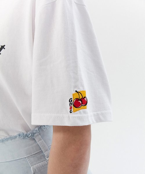 KIRSH(キルシー)の「『KIRSH X ROMANTIC CROWN』GNAC HEART CHERRY TEE/ハートチェリープリント半袖Tシャツ/カットソー(Tシャツ/カットソー・レディース・ホワイト/ブラック・FREE)」の15枚目の写真