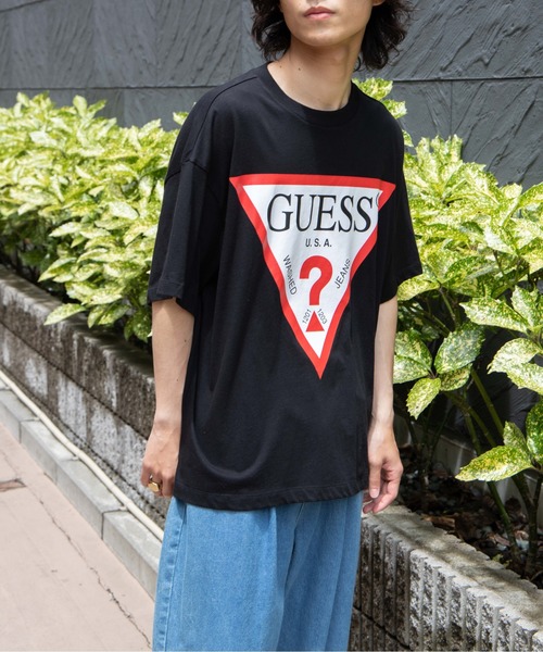 Guess(ゲス)の「∴WEGO/GUESS 別注プリントビッグ半袖Tシャツ(Tシャツ/カットソー・メンズ・ホワイト/ブラック・MEDIUM/LARGE)」の5枚目の写真