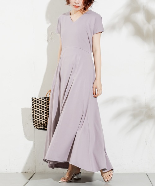 natural couture（ナチュラルクチュール）の「【ZOZO限定】美シルエット細リボンカットフレアワンピース（ワンピース・レディース・ブラック/グレイッシュベージュ/ラベンダー/レンガ/グリーン・FREE）」の16枚目の写真