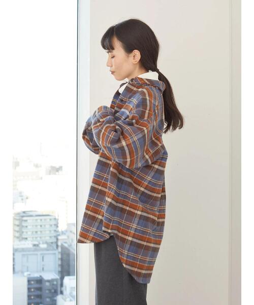 AMERICAN HOLIC（アメリカンホリック）の「厚手チェックシャツ　＊（シャツ/ブラウス・レディース・ホワイト系その他7/ブラウン系その他4/ブルー系その他5/キャメル・M/L）」の6枚目の写真